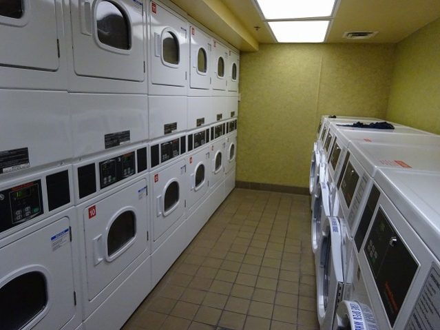 グランドカリフォルニアホテルランドリー洗濯機